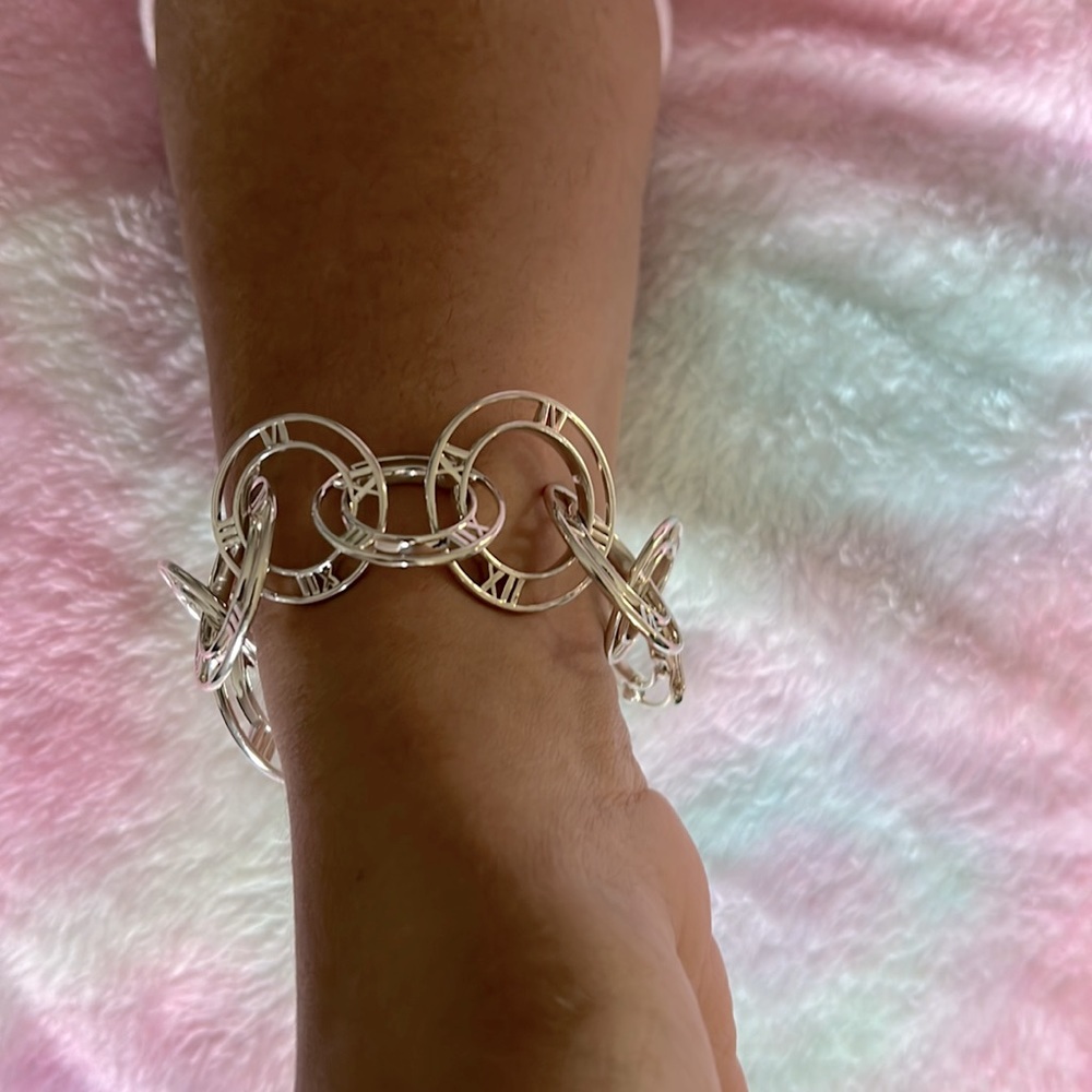 Tiffany & Co. atlas bracelet - Picture 9 of 9